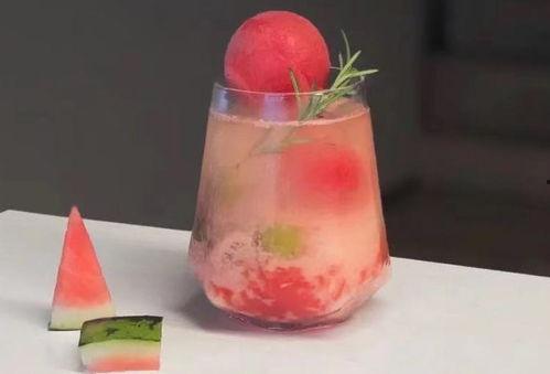 贵阳大型吃瓜现场,全民围观，热闹非凡